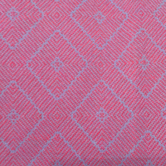 Small Carly - Picture 3 of 4